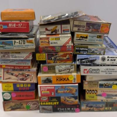 Sale Photo Thumbnail #58: Collection Of Plastic Model Kits | Monogram, Lindberg, Czech Model & More 