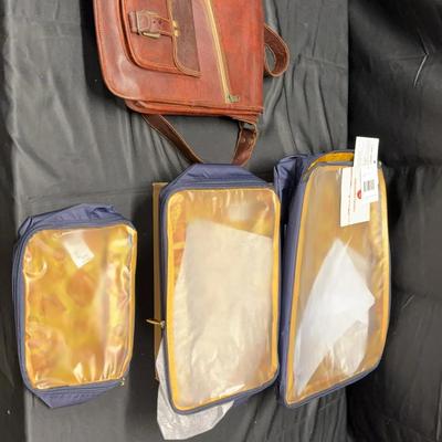 Bags/luggage