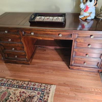 Sale Photo Thumbnail #143