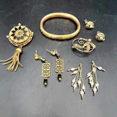 Gold Plated Earring Guards Fresh Water Pearl, Plated Bracelet, Earrings, Brooches