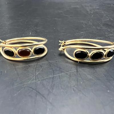 14k Gold And Onyx Loops 3.1g Total