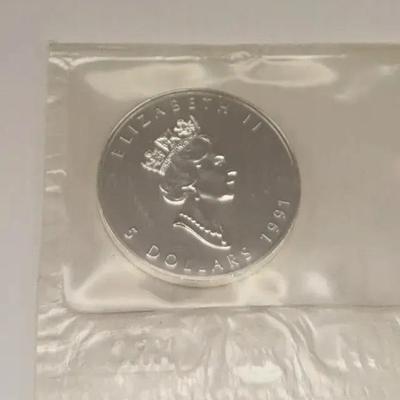 Canadian Silver Maple Leaf 1991 $5 Coin 