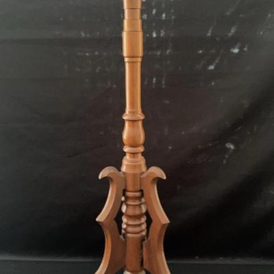 Pedestal Plant Stand
