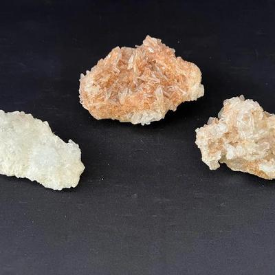 3 Quartz Clusters