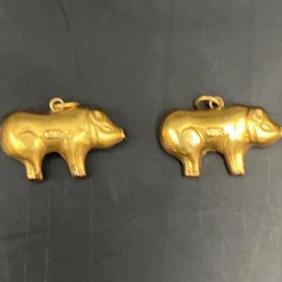 14k Gold Pig Charms 2.23g