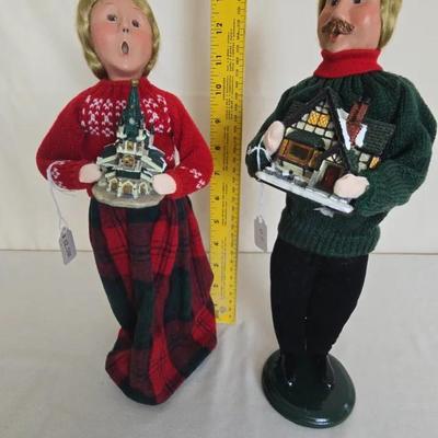 Byers Choice Carolers Adult Village Houses