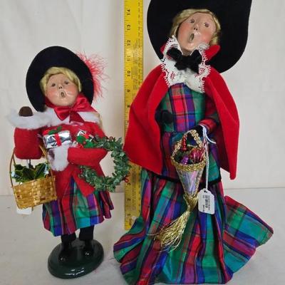 Victorian & Mother, Byers Choice Carolers 