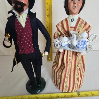 30th Anniversary Byers Choice Carolers Signed