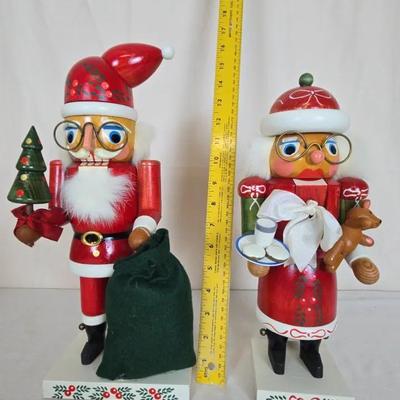 Erzgebirgische Volkskunst German Nutcracker's 