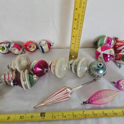 Vintage/Antique Ornaments 20  Pcs