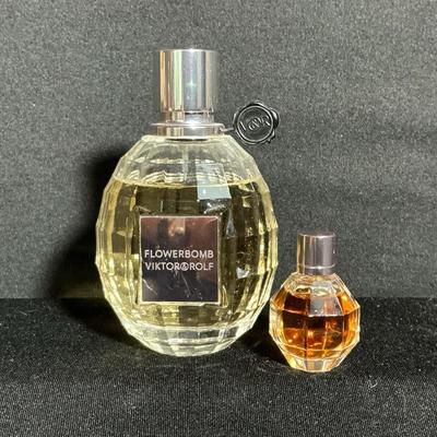 Flowerbomb Perfume 