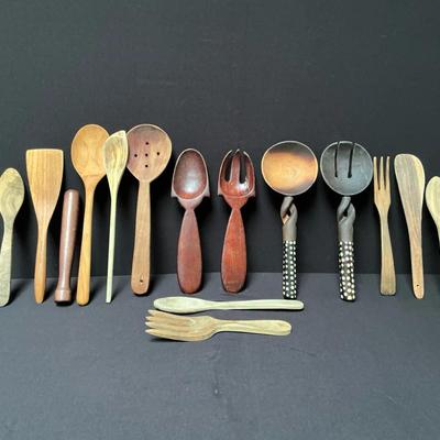 Wooden Utensil Assortment