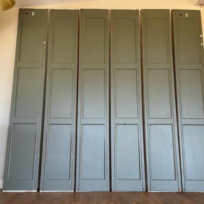 Vintage Closet Style Doors 2