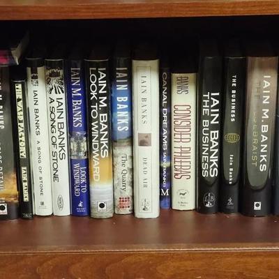 Collection of 24 Sci Fi Books Including Iain M. Banks