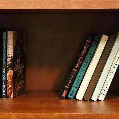 Collection of 28 Sci Fi Books Including George R.R. Martin