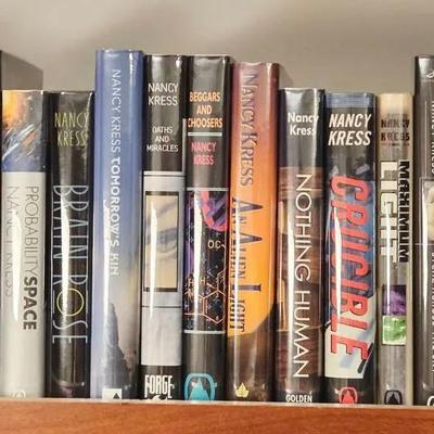 Collection of 21 Sci Fi Books Including Nancy Kress