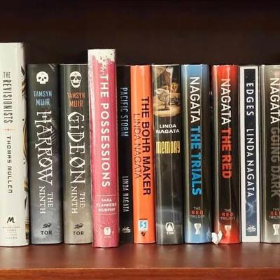 Collection of 25 Sci Fi Books Including Linda Nagata