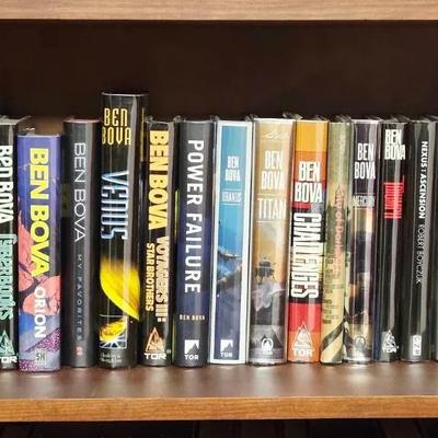 Collection of 25 Sci Fi Books Including Ben Bova