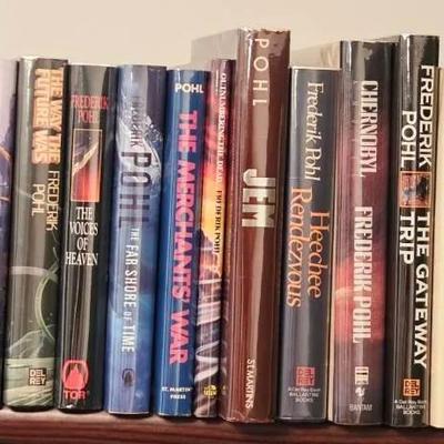 Collection of 25 Sci Fi Books Including Frederik Pohl