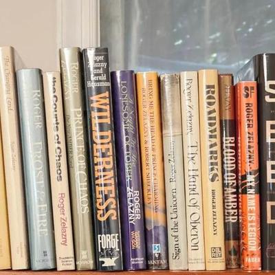 Collection of 28 Sci Fi Books Including Roger Zelanzny
