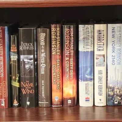 Collection of 22 Sci Fi Books Including Kim Stanley Robinson