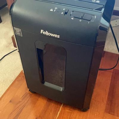 Fellowes 10M Paper Shredder