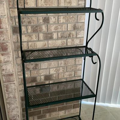 Green Metal Plant Stand