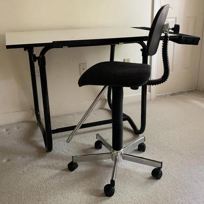 Art Table & Adjustable Swivel Chair