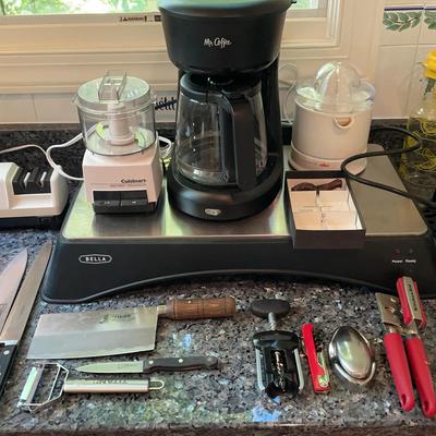 Collection of Small Kitchen Appliances