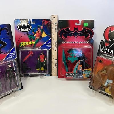 Catwoman, Robin, Batgirl & Man-Bat NOS Action Figures