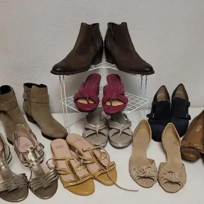 9 Pairs Of Womens Shoes Size 8-8.5