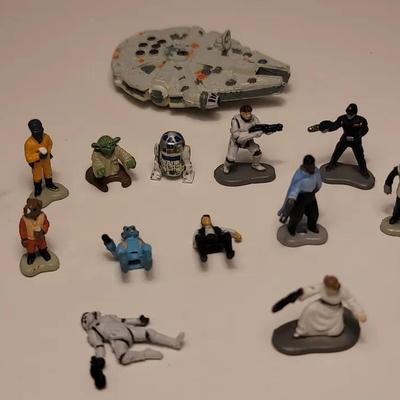 Star Wars Micro Machines Figures Lot.