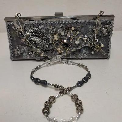 Mary Frances Vintage Handcrafted Beaded Embellished Designer Clutch Silver/Gray