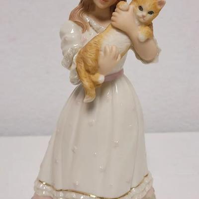LENOX Dearest Friends Figurine by SANDRA KUCK with Cat