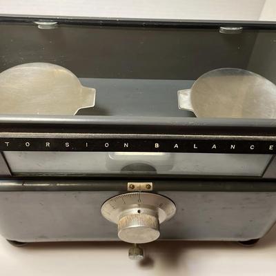 Torsion Balance Company Mechanical Pharmacy Scale 