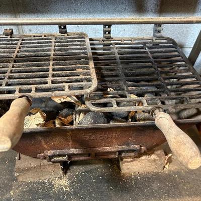 Retro Hibachi Cast Iron Charcoal Camping Grill 