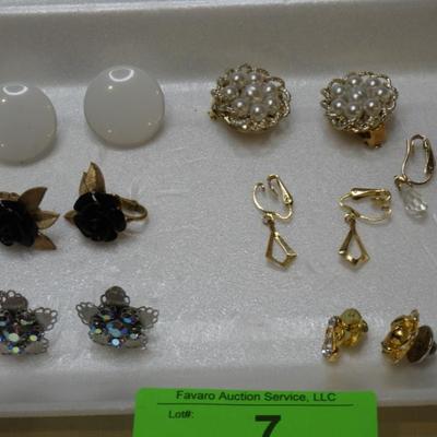 Sale Photo Thumbnail #306