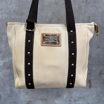 Sale Photo Thumbnail #32