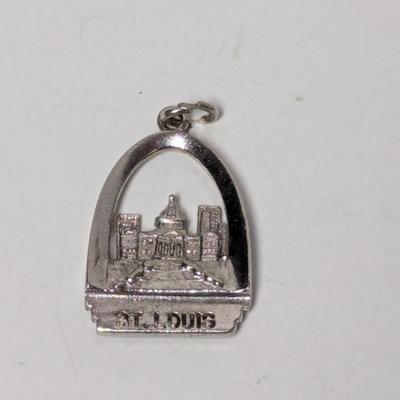 Sale Photo Thumbnail #605