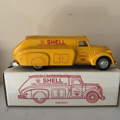 Sale Photo Thumbnail #48
