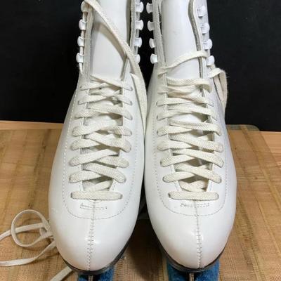 White leather ice skates mk sheffield steel