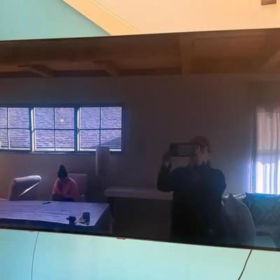 55 lg tv with wall mount