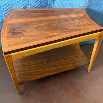 Lane 997 21 accent table