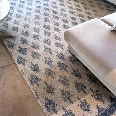 Pottery barn wool area rug