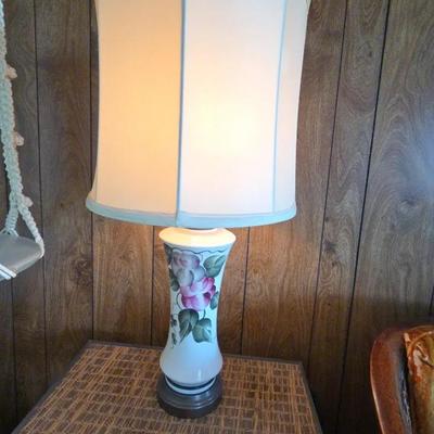 Floral Lamp 3 Way Switch Lamp