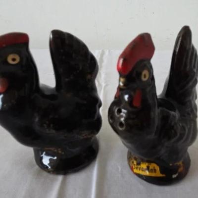 vintage rooster salt and pepper shakers