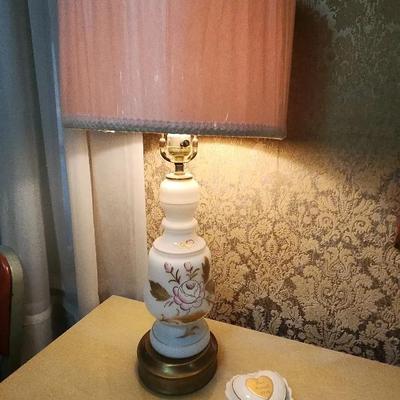 Vintage 3 Way Capodimonte Porcelain Table Lamp, Trinket Box & Quilted Coaster