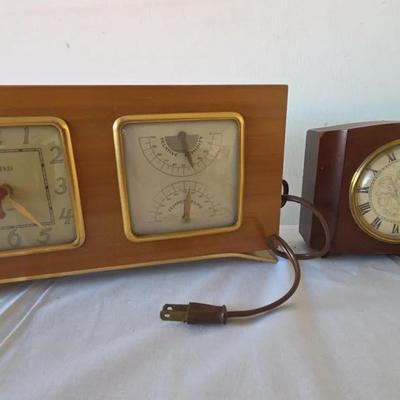 Vintage Clock Lot 1