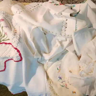 Assortment Of Crochet & Embroidered Linens, Doilies & Table Runners