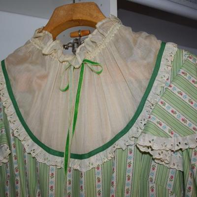 Sale Photo Thumbnail #145